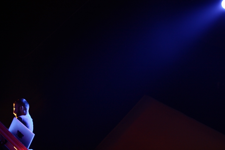 BF-MD10_0009 <br>Ben Frost 2010 ©Milena Skriabine<br>