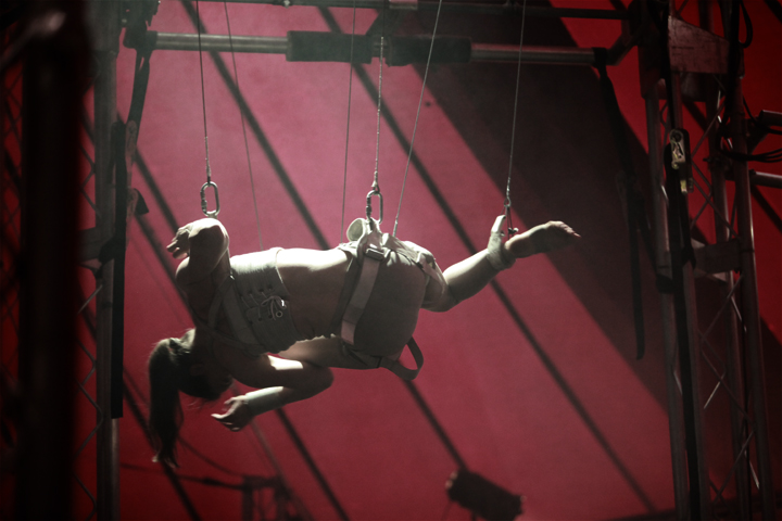 NoFit State Circus - Tabú